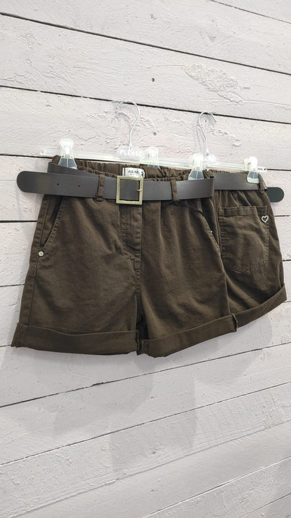 Please short jeans