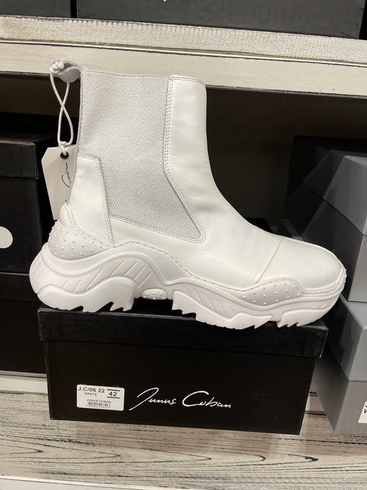 Junus Coban Unisex Boots / Sneakers Bianco