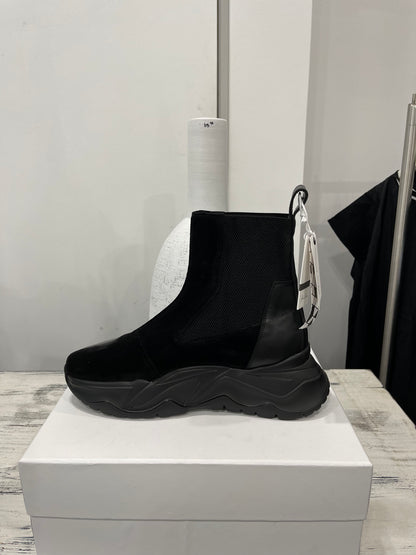 Junus Coban Boots black